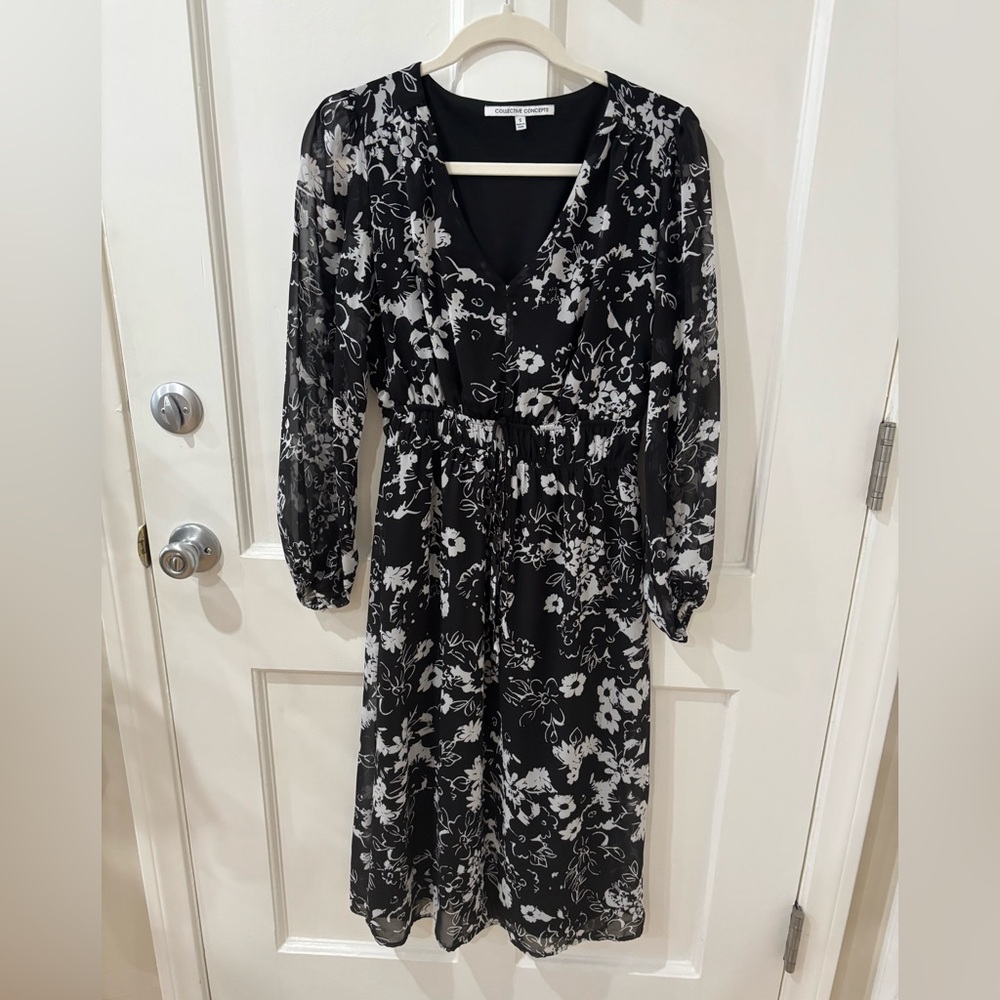 2 for $20 🦋Collective Concepts Black and White Floral Long Sleeve Dress